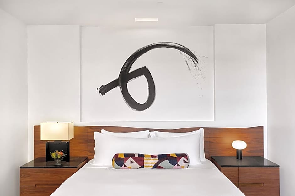 Photo 1 of 14 of 1 King Bed Suite, Accessible