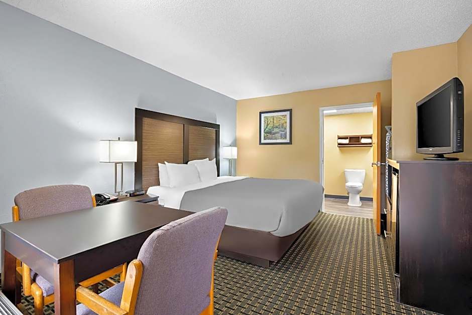 Quality Inn Perry - National Fairgrounds Area