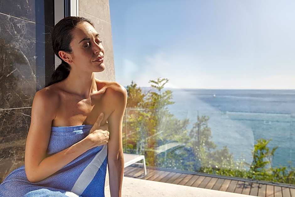 Hotel Riviera & Maximilian's