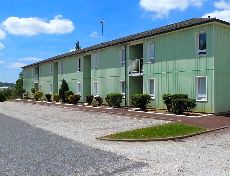 Le 81 HOTEL