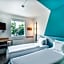 B&B HOTEL Freiburg-West
