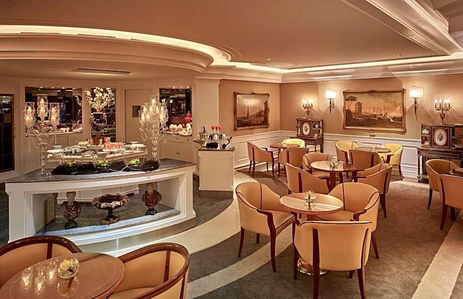 Rome Cavalieri, Waldorf Astoria By Hilton Hotels & Resorts