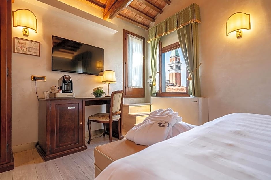 Hotel Colombina