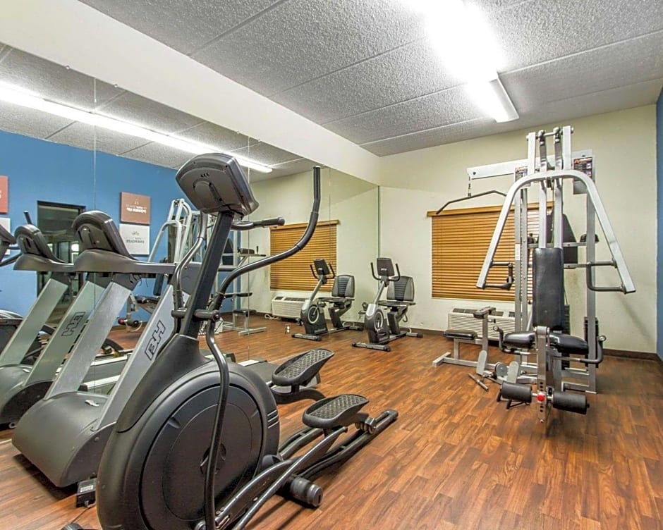 Comfort Suites Kenner