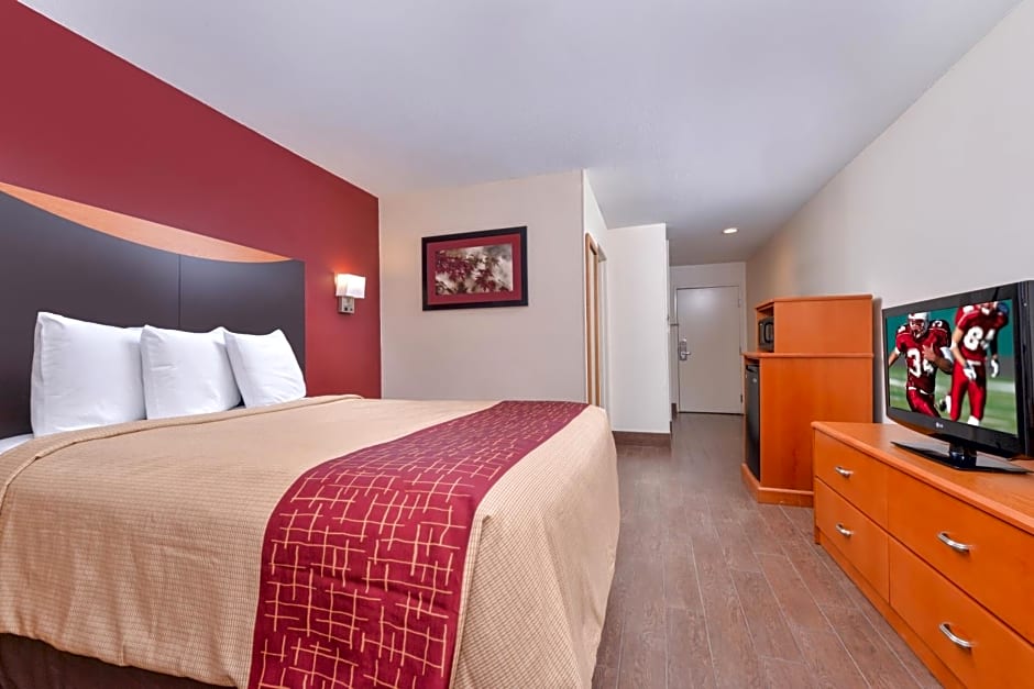 Red Roof Inn & Suites Danville, IL