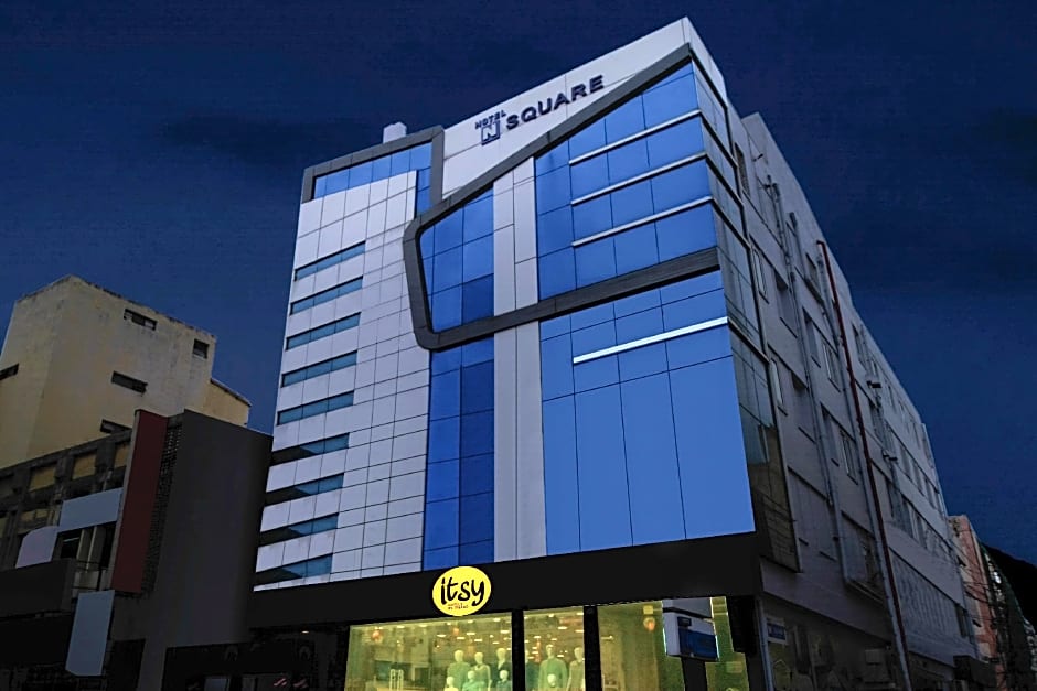 Itsy Hotels N Square