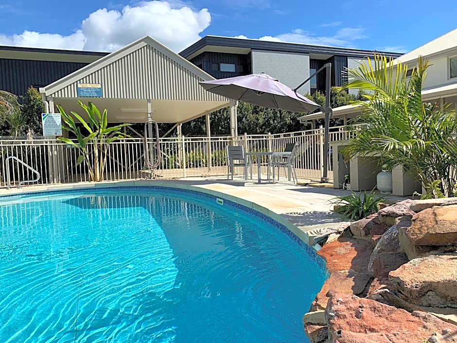 Noosa River Palms