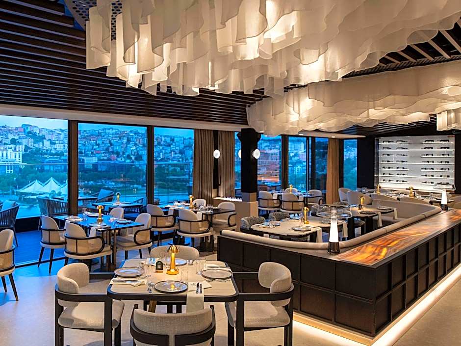 Movenpick Istanbul Hotel Golden Horn