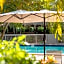 Crane's Beach House Boutique Hotel & Luxury Villas