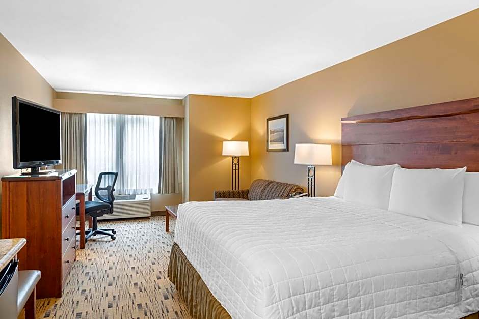 Best Western Plus Columbia River Inn