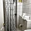 Baynunah Suites Aparthotel