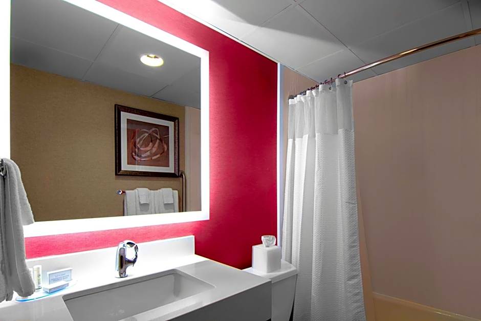 Courtyard by Marriott St. Cloud