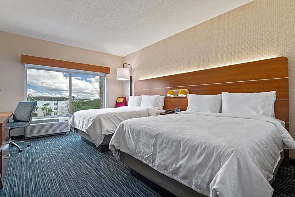 Holiday Inn Express Orlando - Lake Buena Vista Area By IHG