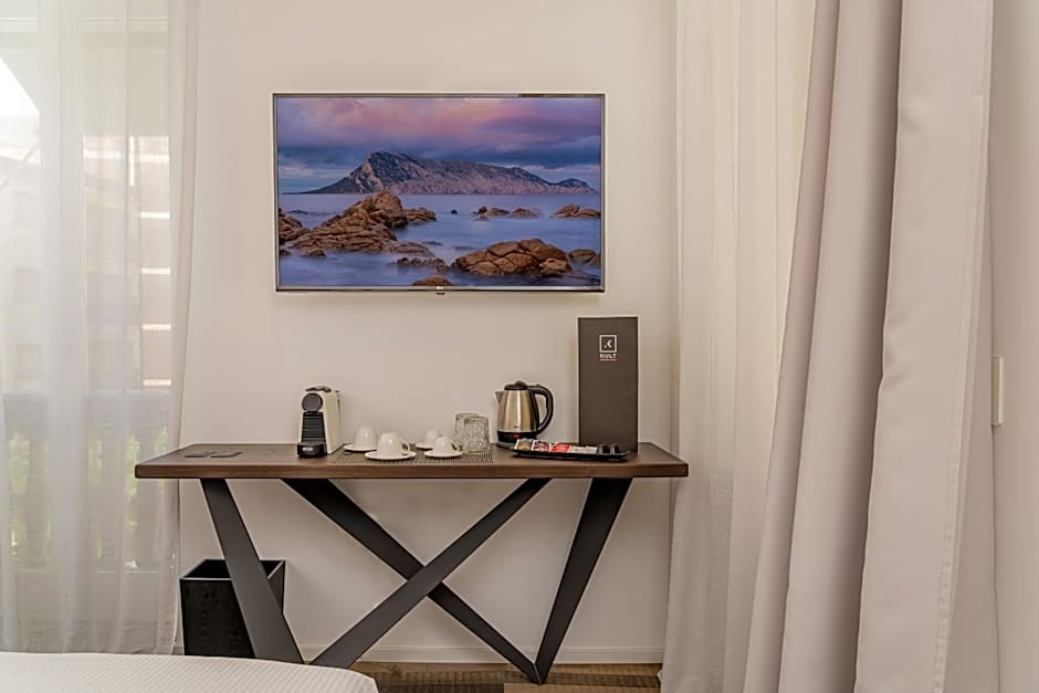 HOTIDAY Olbia Wallure