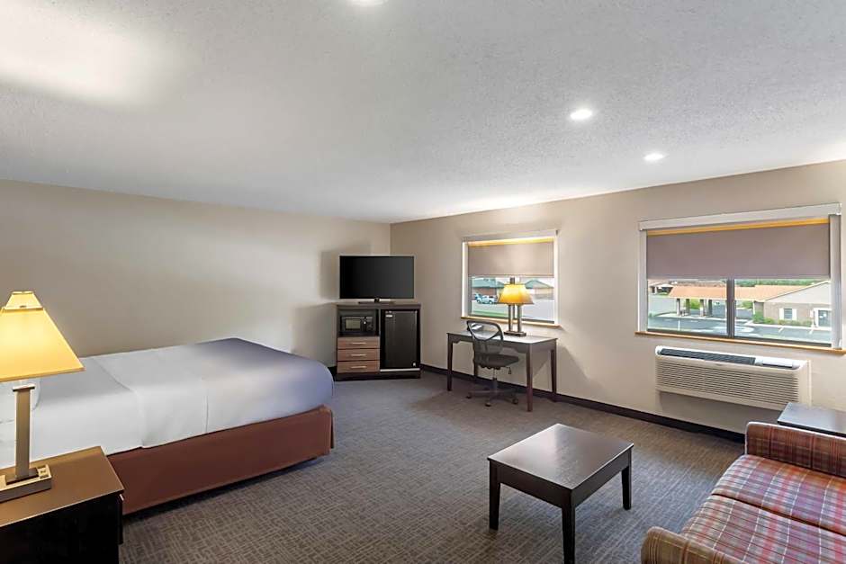 Super 8 by Wyndham Elkins