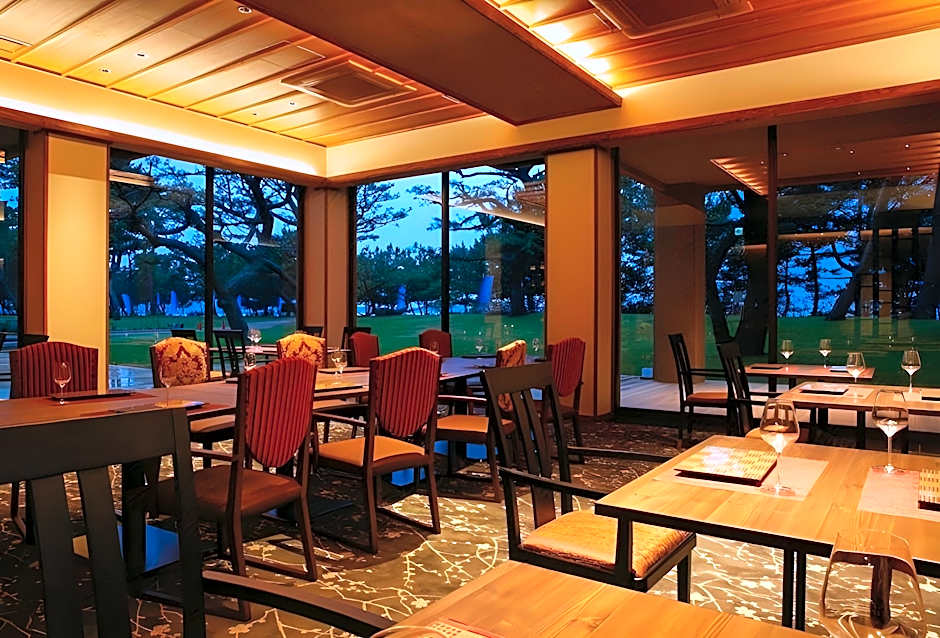 Awaji Hamarikyu - Sumoto Onsen