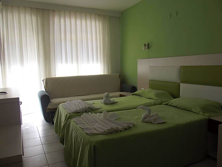 Derya Motel