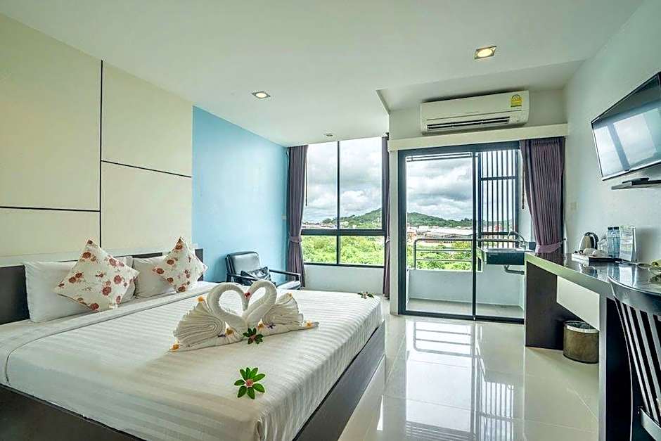 CA Hotel and Residence Phuket - SHA Extra Plus