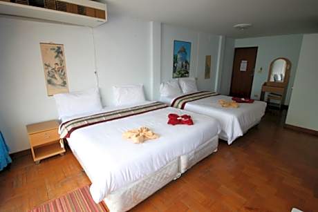 Family Room with Sea View