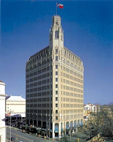 Emily Morgan Hotel