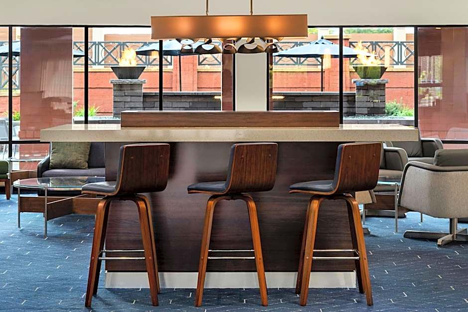 Courtyard by Marriott Minneapolis St. Paul/Roseville