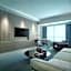 G Hotel Gurney