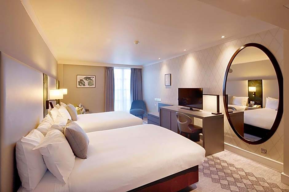 DoubleTree by Hilton London Kensington
