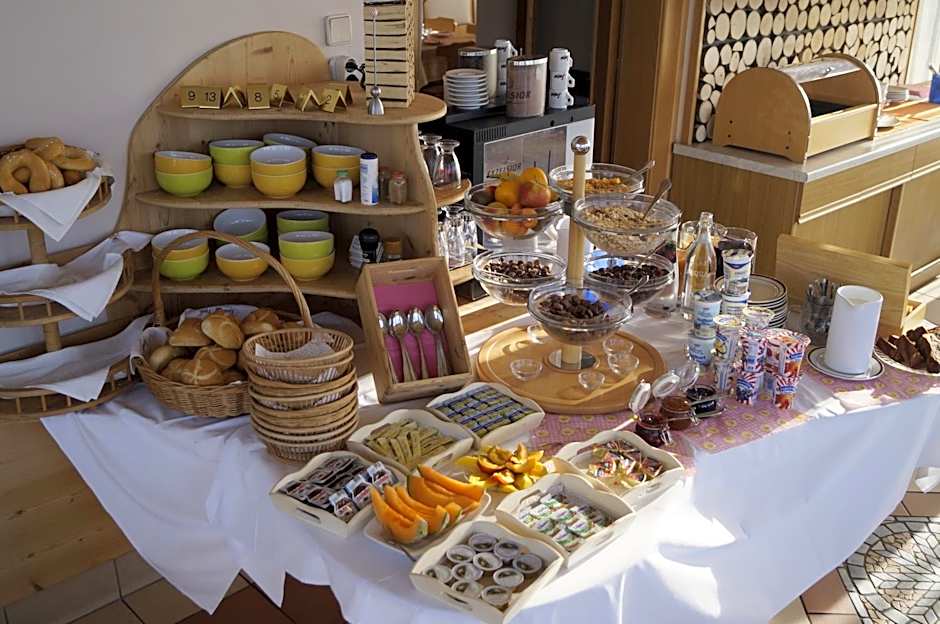 Pension DOBERNIG - CONTACTLESS CHECK IN/STAY