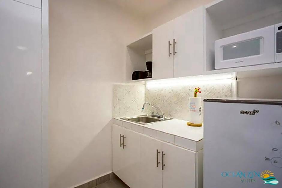 Ocean Zen Suites on 5th Avenue - Adults Only