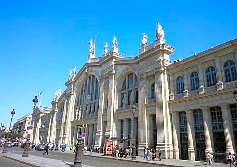 Hotel Montana Paris Lafayette