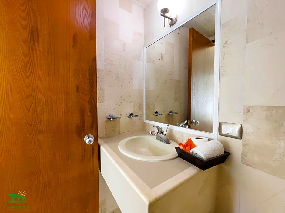 Hotel Puente Nacional & Spa