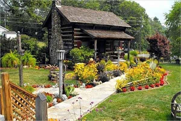 Azalea Garden Inn