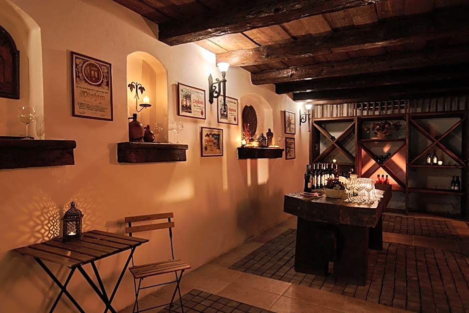 Hotel Akademie a depandance Vila Jarmila