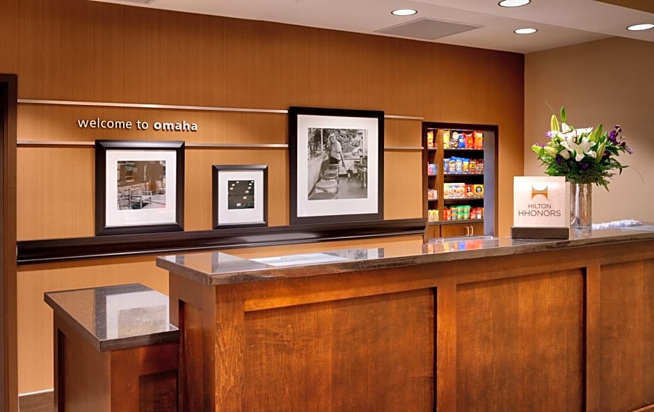 Hampton Inn Omaha/West Dodge Road, Old Mill