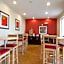 Red Roof Inn & Suites Beaumont