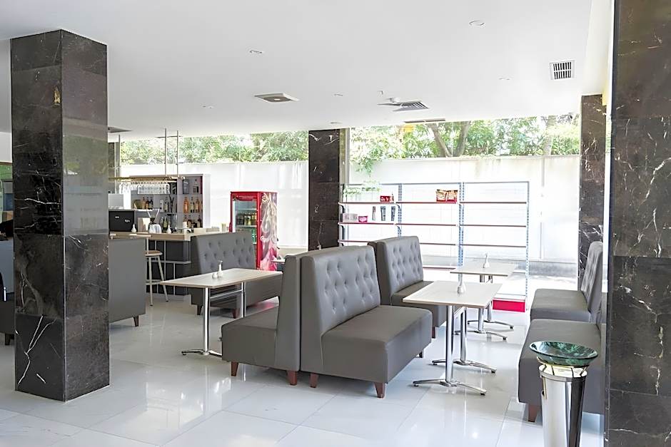 D' Grande Hotel Batam