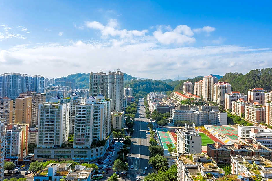 Vienna Hotel Huizhou West Lake Maidi South Road
