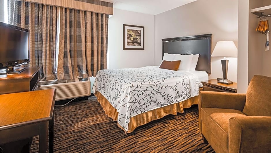 Best Western Hazlet Inn