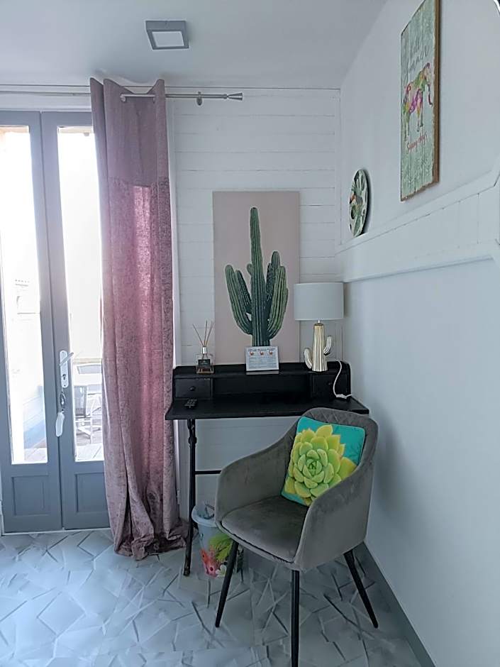 Hôtel Bien-Être Aux Cyprès de Marquay