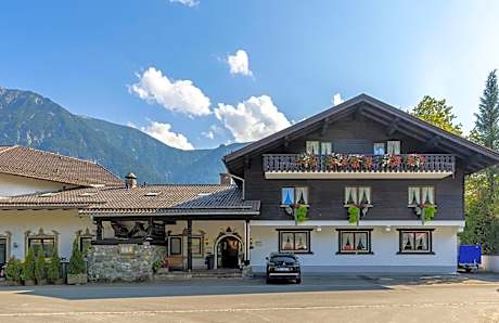 Hotel Alpenhof