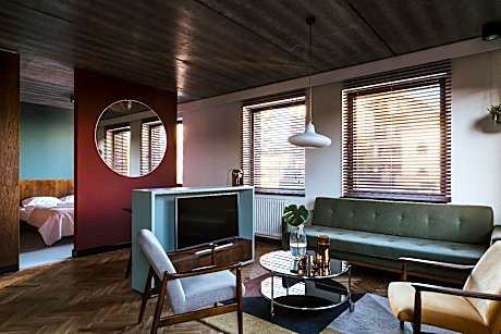 Studio Apartment with Sea View