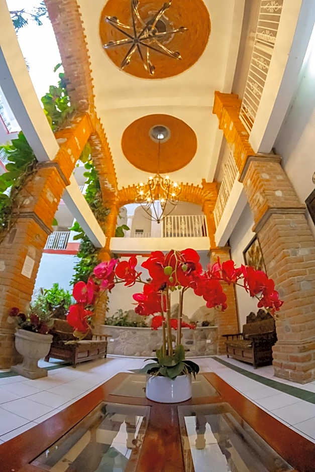 Hotel Encino