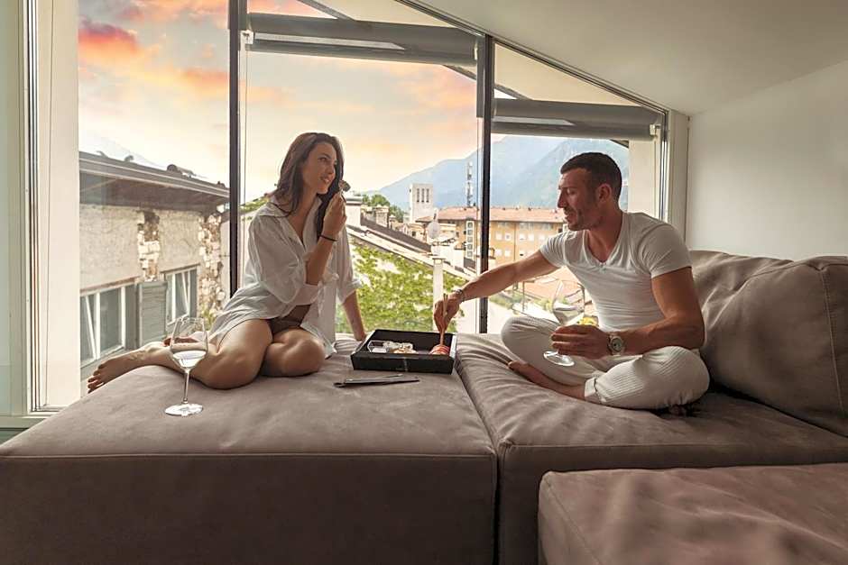 HEART OF TRENTO Loft & Rooms