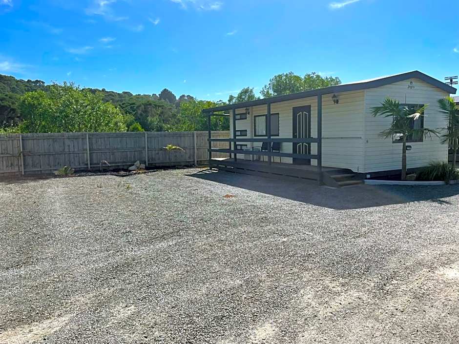 Lakes Main Holiday Park