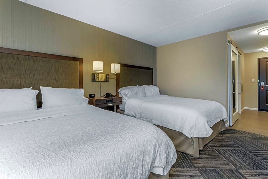 Hampton Inn Green Bay Downtown