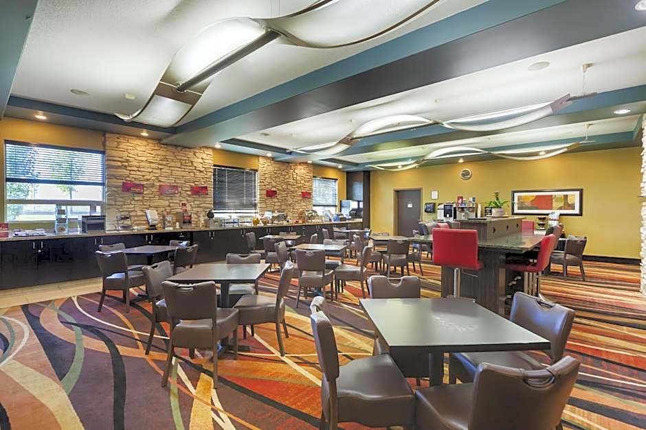 Best Western Plus Sherwood Park Inn & Suites