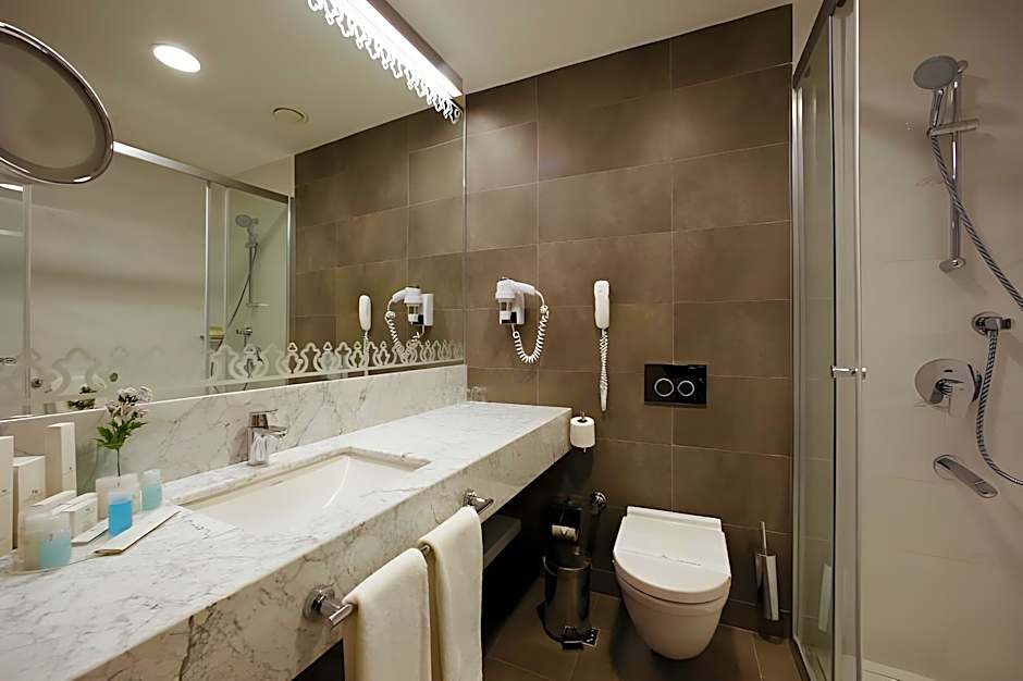 Gonluferah Thermal Hotel