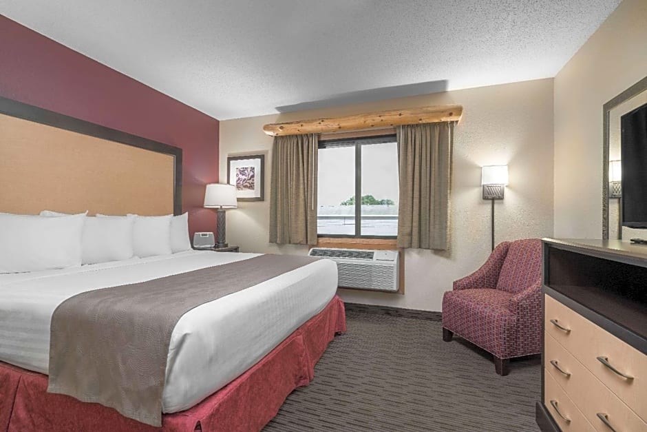 AmericInn by Wyndham Detroit Lakes