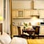 Greguar Hotel by UHM