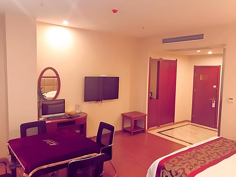 GreenTree Inn Jiangxi Shangrao Qianshan Ehu Avenue Express Hotel